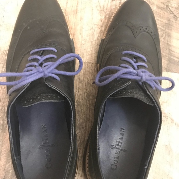 Cole Haan shoes. - Picture 3 of 4